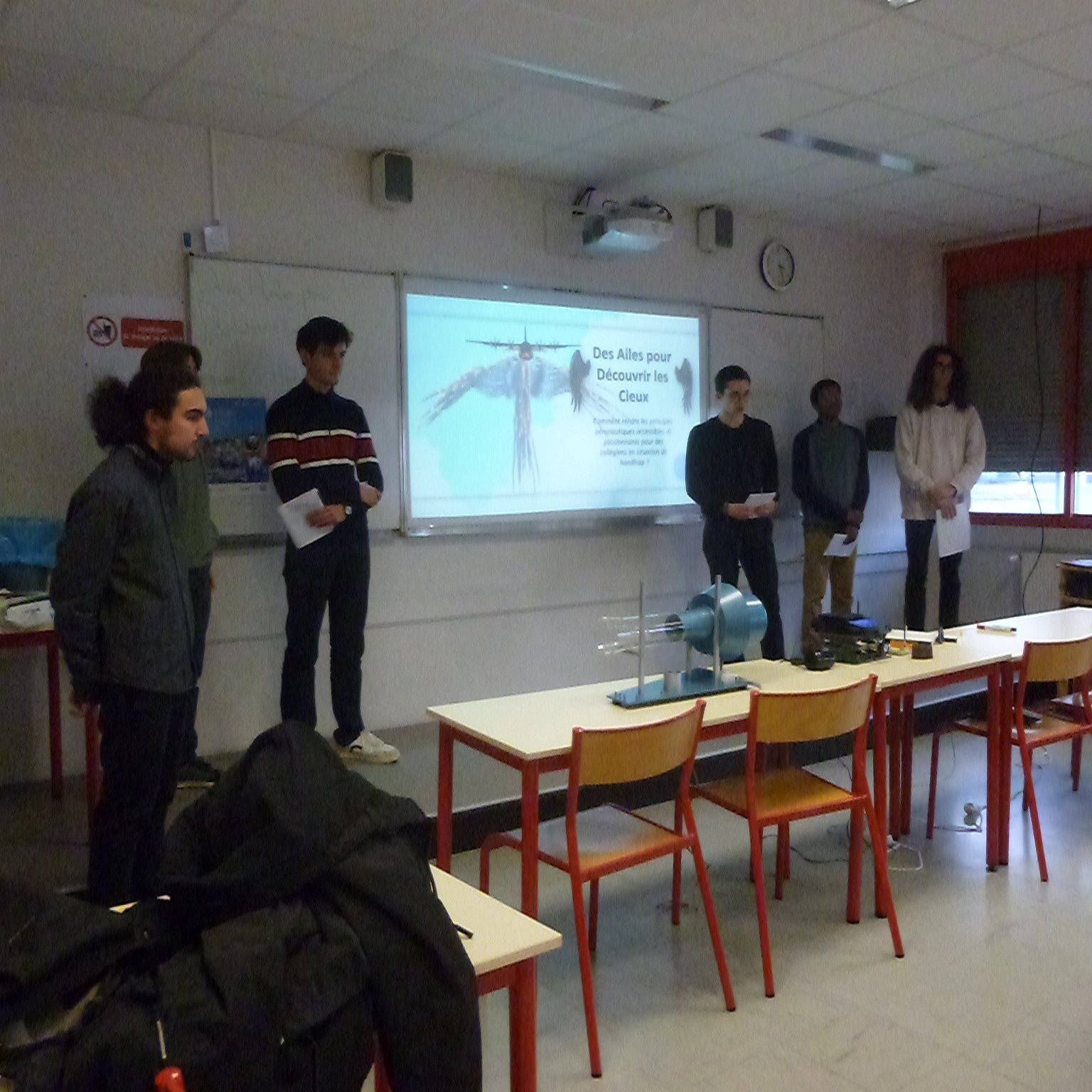 32-Bordeaux-eq65-Des-Ailes-pour-Decouvrir-les-Cieux-6780030dc2f9c.jpg