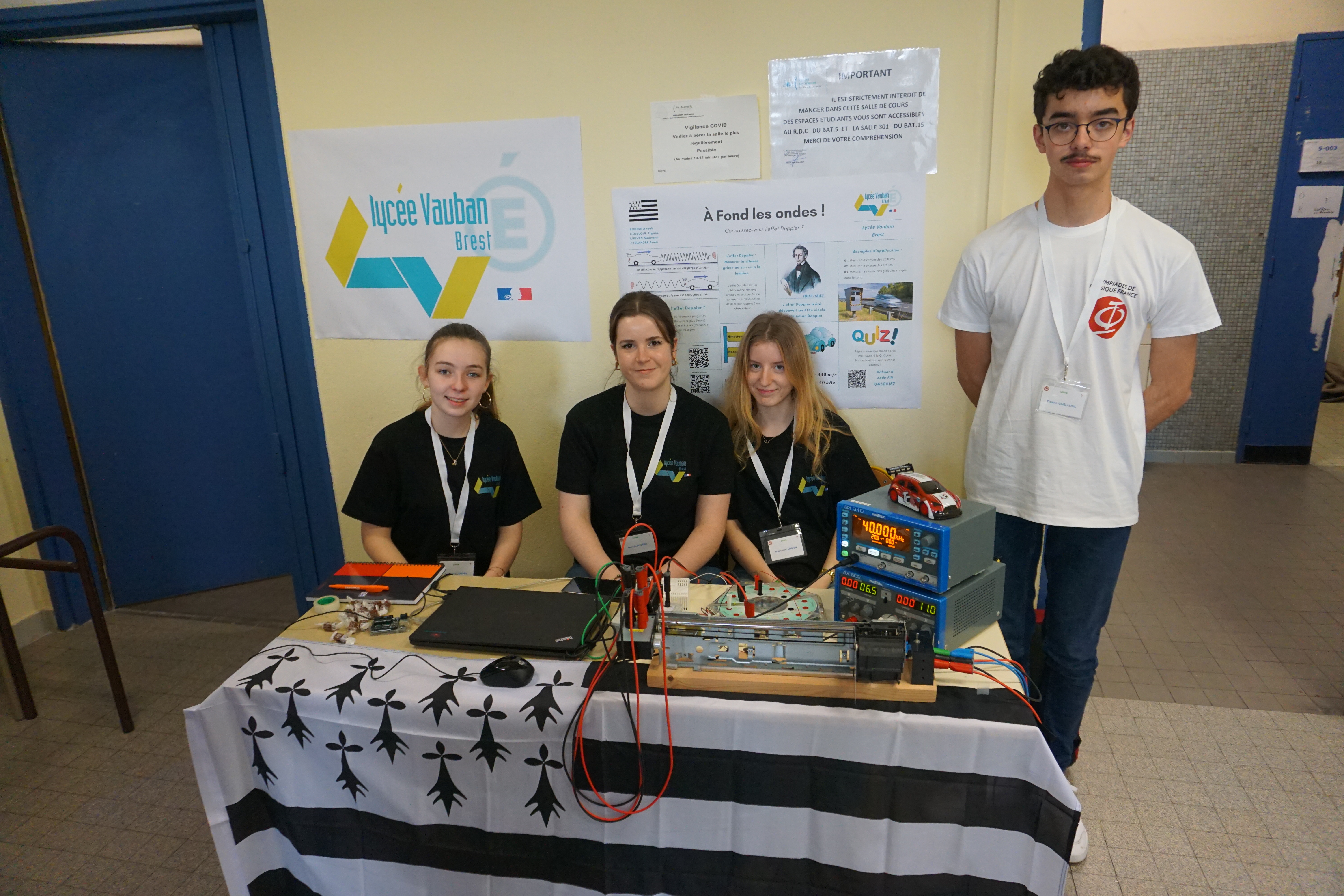 32-CN-eq-102-Exposition-publique.67a32d2033c51.jpg