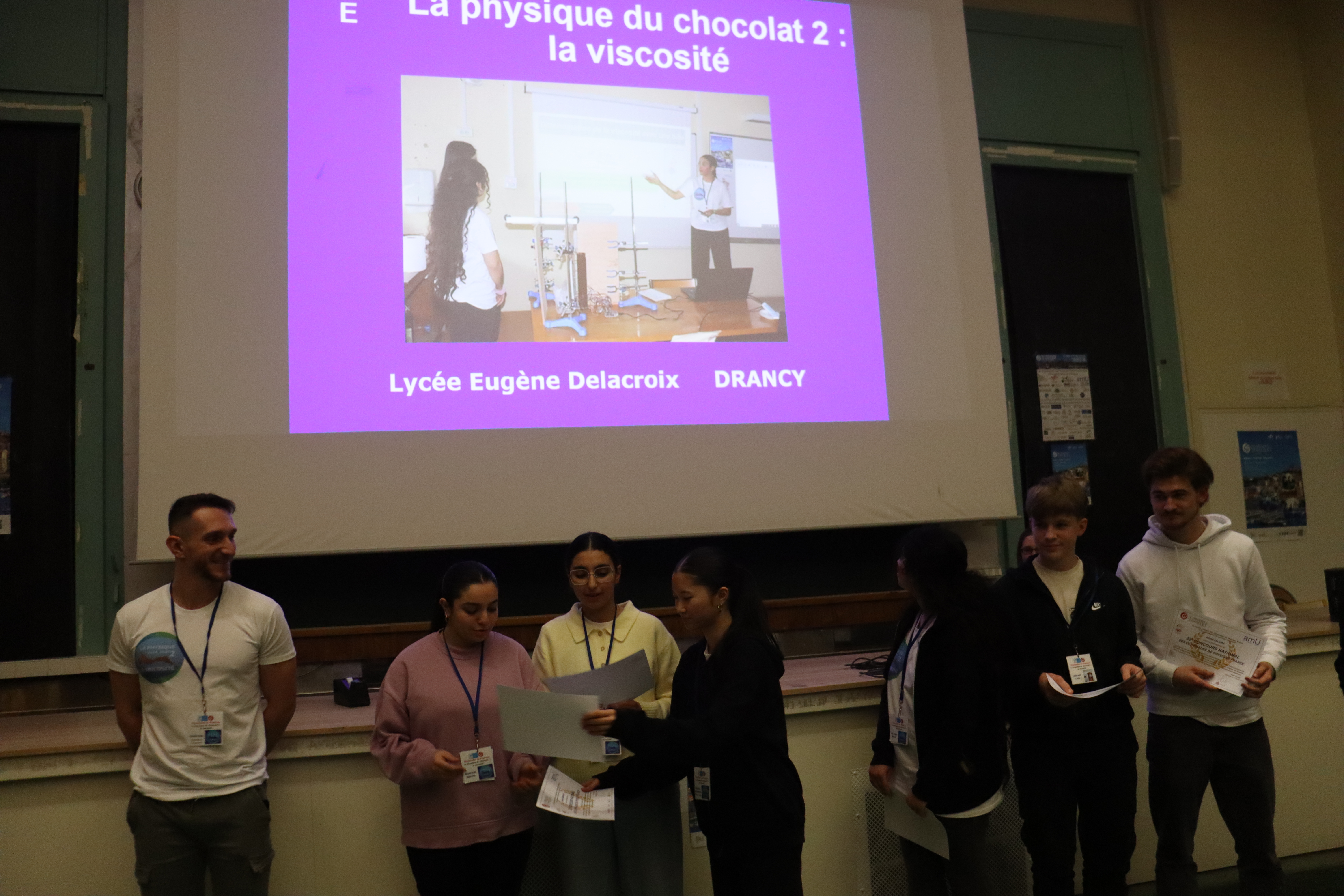 32-CN-eq-104-Remise-des-prix.67a332b88bb73.jpg