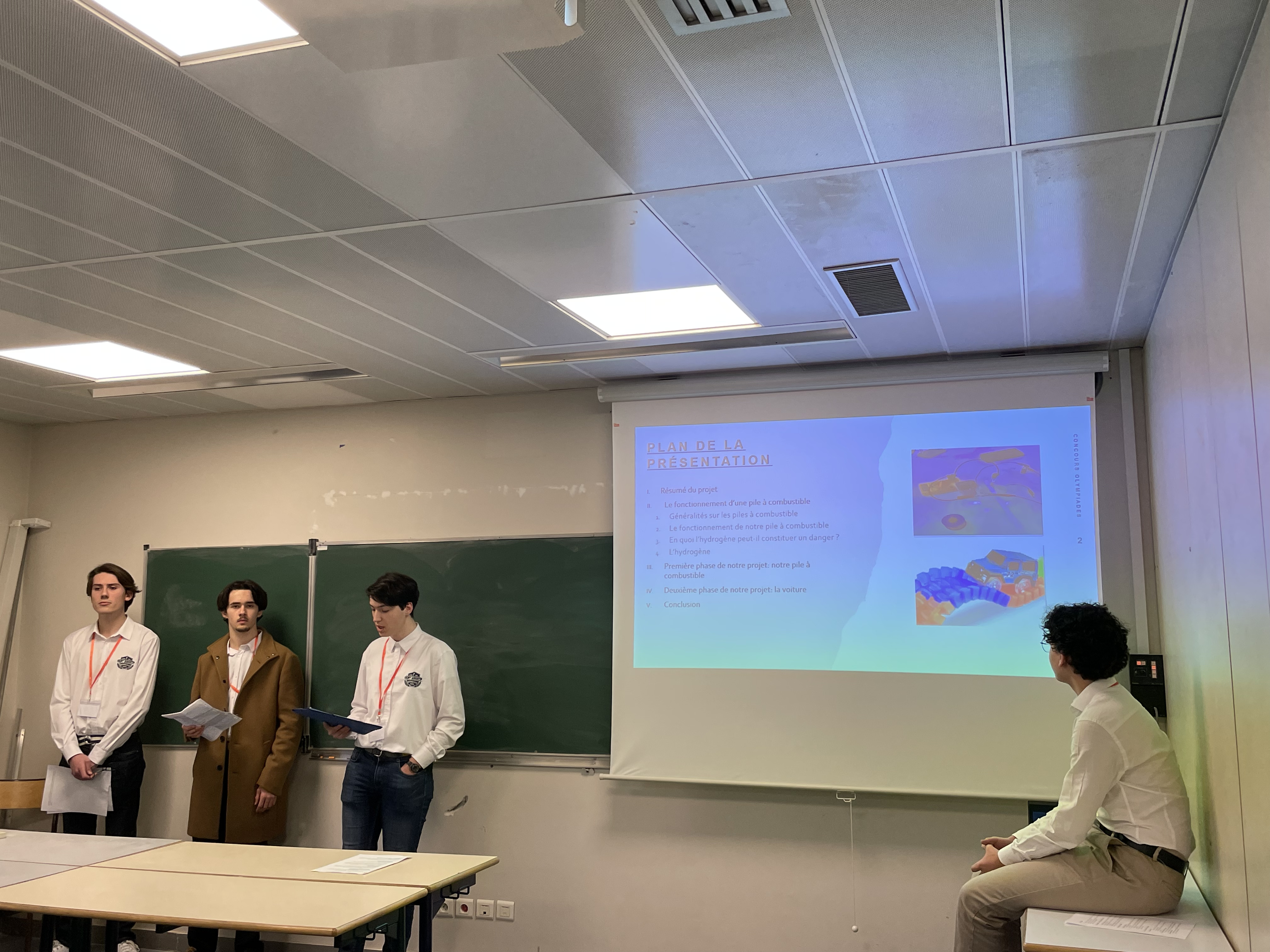 32-Creteil-Marne-la-Vallee-eq56-Les-i-ones-67632169d6509.jpg